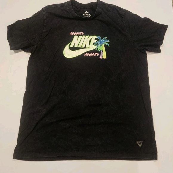 The Nike Tee Original T-shirt Mens Large Beech Party Washed (Slightly Acid) - Picture 1 of 2